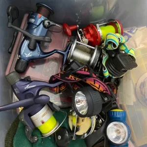 Fishing reels