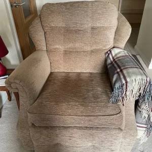 G Plan 2-seater sofa and armchair - Image 3