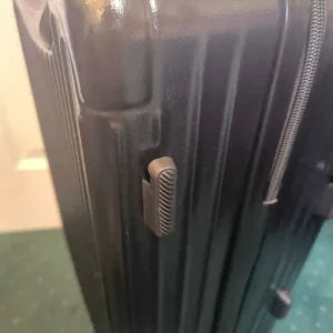 20' black suitcase - Image 6