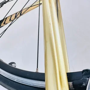 Bianchi 928 Carbon Road Bike – Campagnolo Groupset, Full Warranty - Image 3