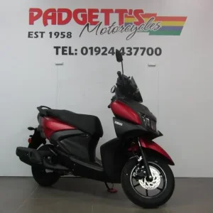 2025 Yamaha RAYZR Scooter - Image 2