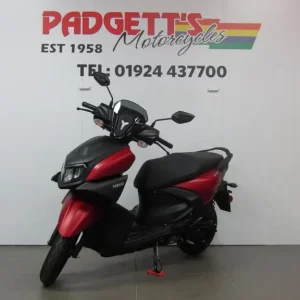 2025 Yamaha RAYZR Scooter - Image 4