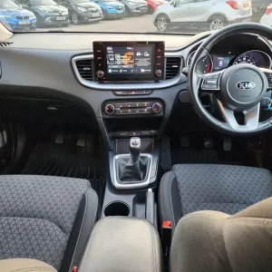KIA XCEED 1.6 CRDi 2 2020 - Image 6