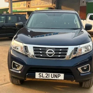 2021 Nissan Navara 2.3 dCi Acenta Pickup Double Cab 4dr Diesel Manual 4WD Euro 6 - Image 8