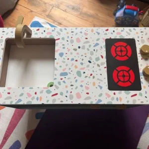 Kid's Play Kitchen - Image 2