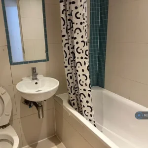 2 bedroom flat in Bruce Grove, fivemiletown, Mid-Ulster District Council - Image 5