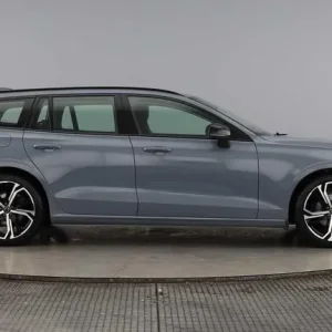 2023 Volvo V60 Plus B3 Mild Hybrid Estate - Image 2