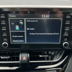 2022 Toyota C-HR 1.8 Hybrid Icon 5-door Hatchback - Image 7