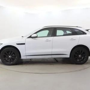 2020 Jaguar F-Pace 2.0d Chequered Flag AWD Diesel - Image 4