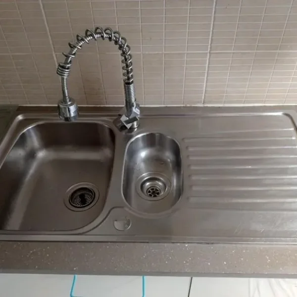 Kitchen Tap with Pullout Hose