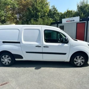 2019 Nissan NV250 Tekna Panel Van 1.5 dCi Diesel Manual - Image 6