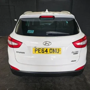 2014 Hyundai Ix35 2.0 CRDi Premium 4WD Estate - Image 5