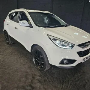 2014 Hyundai Ix35 2.0 CRDi Premium 4WD Estate - Image 8