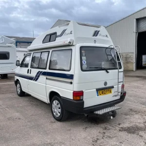 Volkswagen Transporter T4 Automatic Holdsworth 2 Berth Camper Van - Image 4