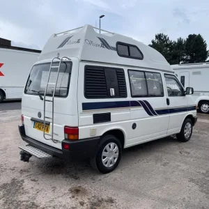 Volkswagen Transporter T4 Automatic Holdsworth 2 Berth Camper Van - Image 6