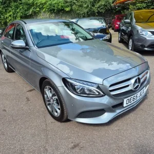 2015 Mercedes-Benz C-Class SPORT Saloon Petrol Manual - Image 3