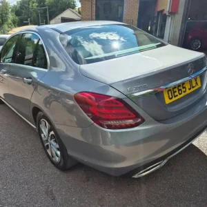 2015 Mercedes-Benz C-Class SPORT Saloon Petrol Manual - Image 8