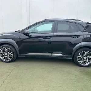 2021 Hyundai KONA Hybrid SUV - Image 4