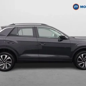 2021 Volkswagen T-Roc 1.0 TSI 110 Active 5dr SUV Petrol Manual - Image 8