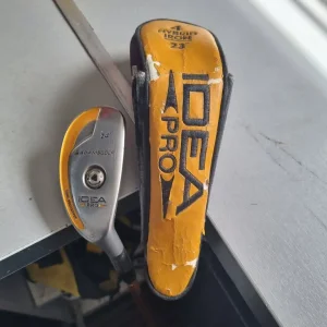 Adams prototype hybrid - Image 3