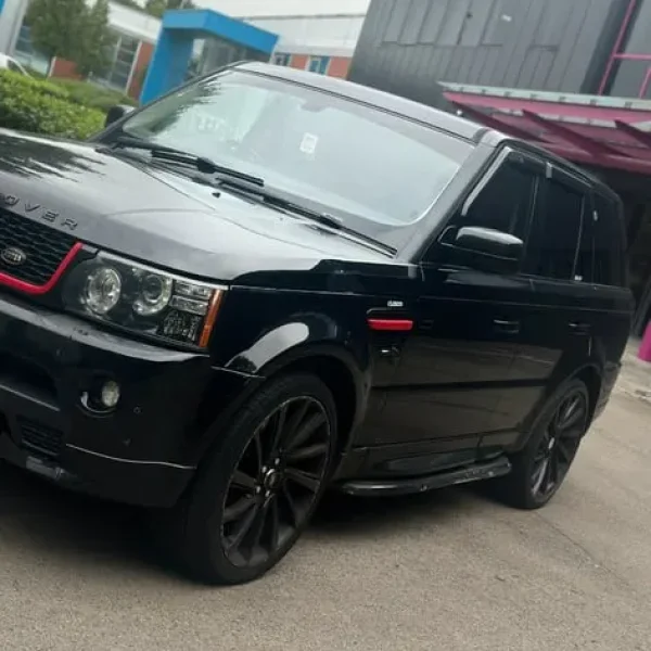 Land Rover Range Rover Sport 2007 2.7L Auto
