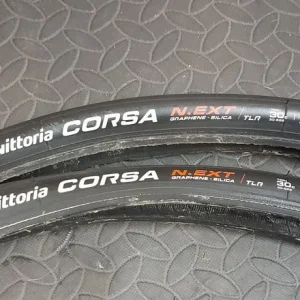 Pirelli Vittoria Road Bike Tyres - Image 5