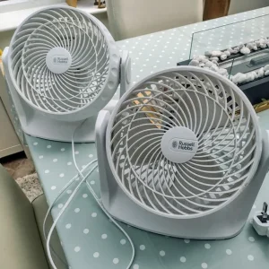 2 x Russell Hobbs fans