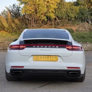 2017 Porsche Panamera 2.9 V6 E-Hybrid 4-door 5-seater plug-in hybrid - Image 6