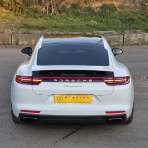 2017 Porsche Panamera 2.9 V6 E-Hybrid 4-door 5-seater plug-in hybrid - Image 7