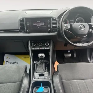 2021 Skoda Karoq 1.5 TSI SE L 5-door Estate - Image 4