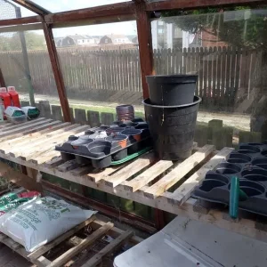 Garden greenhouse bits and bobs - Image 3