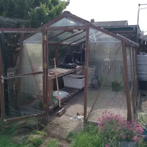 Garden greenhouse bits and bobs