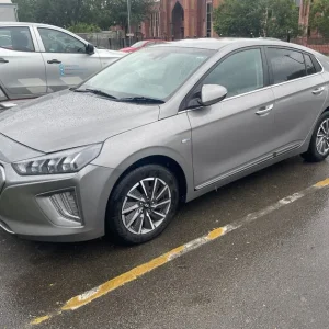 2021 Hyundai Ioniq Electric Hatchback - Image 5