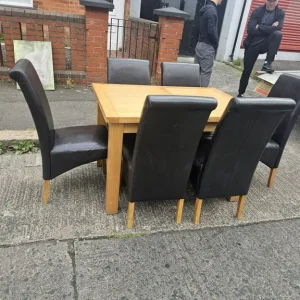 Solid oak fully extendable table and 6 chairs - Image 2