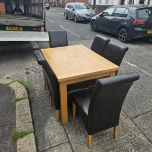 Solid oak fully extendable table and 6 chairs