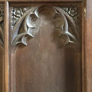 Reclaimed oak church panels with hand-carved details - Image 3