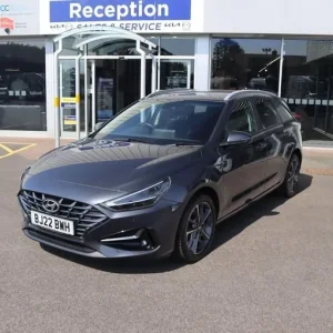 2022 Hyundai i30 1.0 T-GDi MHEV Premium Estate - Image 4