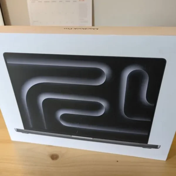 2024 Apple MacBook Pro 16 inch