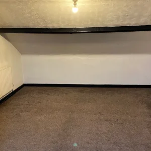 Large bedroom in city center shildon - Image 5