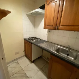 Large bedroom in city center shildon - Image 7