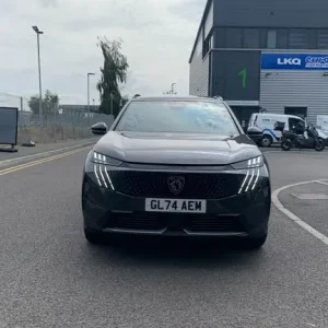 2024 Peugeot 5008 1.2 MHEV GT SUV - Image 8