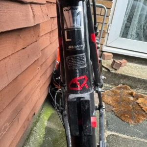 Giant FCR 330 Road Bike – Medium Frame - Image 8