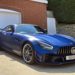 2019 Mercedes-Benz AMG GT R PRO 4.0 V8 BiTurbo 2dr Coupe - Image 3