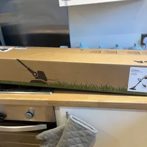 Stiga 40v cordless grass strimmer