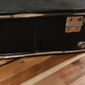 Vintage 60s black square suitcase - Image 2