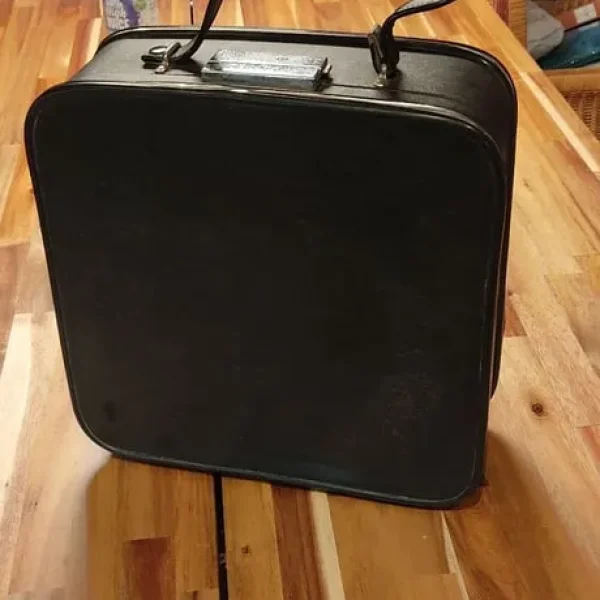 Vintage 60s black square suitcase