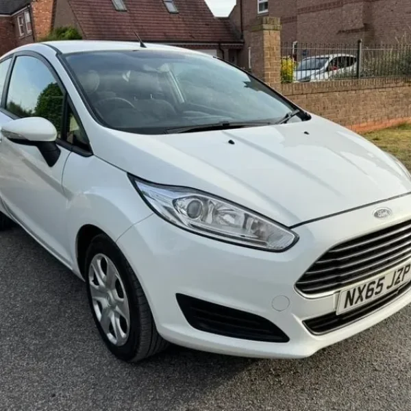 2015 Ford Fiesta 1.25 Style Mot until March 2026