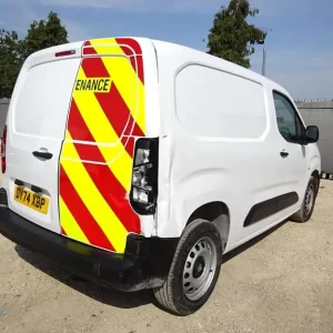 2024 Vauxhall Combo 2300 Prime Turbo Diesel Van with Side and Rear Damage - Image 4