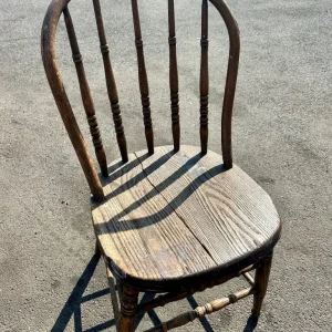 Antique Country Elm & Beech Windsor Chair