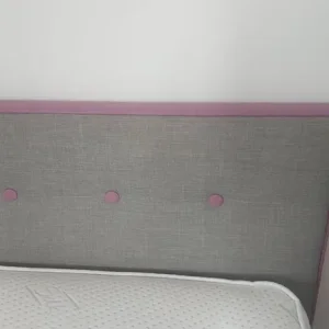 Single bed and mattress - Image 3